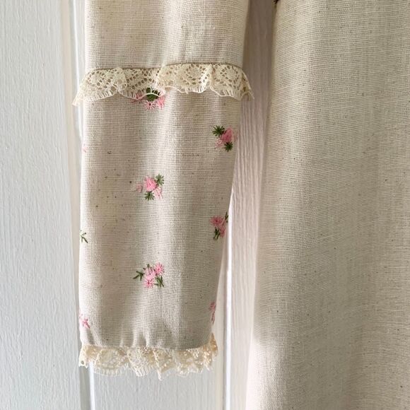 Vintage Betty Lane 70’s Prairie Victorian Embroidered Floral Linen Maxi Dress - Picture 4 of 10